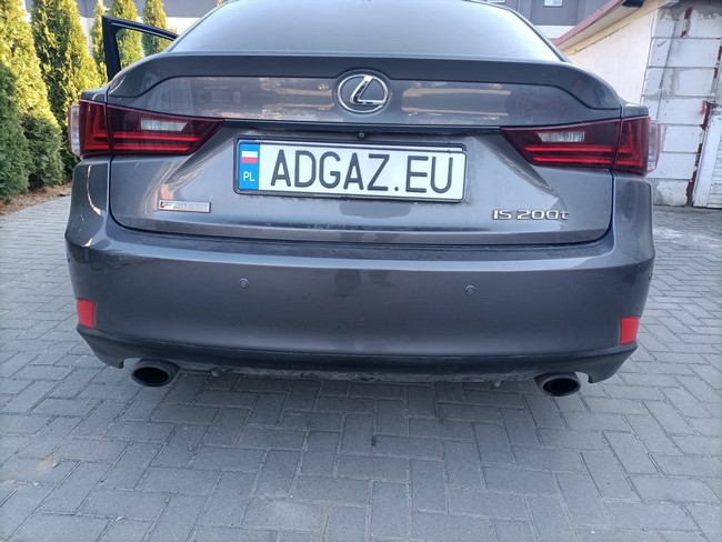 Lexus IS 200t tarcze hamulcowe