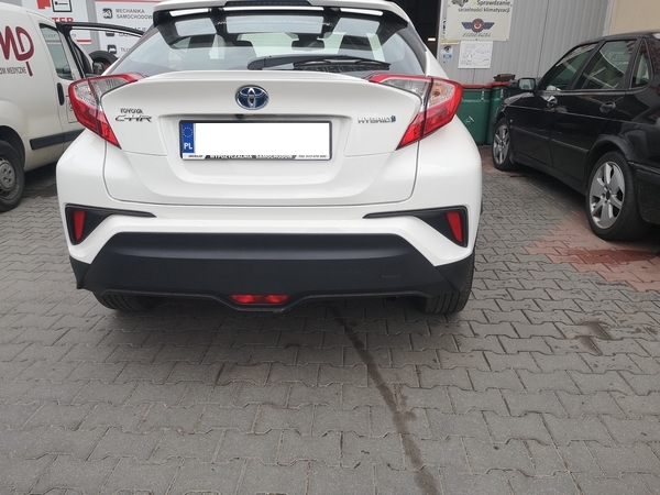 Toyota przedstawia nowy miejski SUV - kompaktowy pojazd elektryczny w Europie już w 2024 roku!